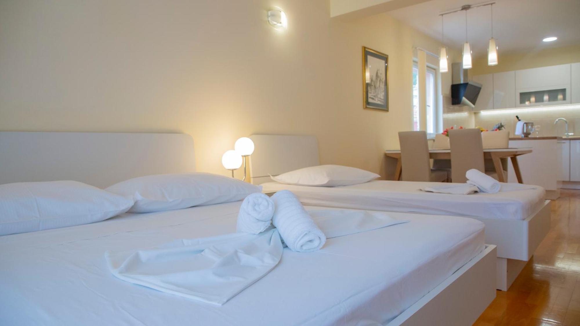 Baska Voda Apartments - Steps From The Beach, Free Parking, Central Location Esterno foto