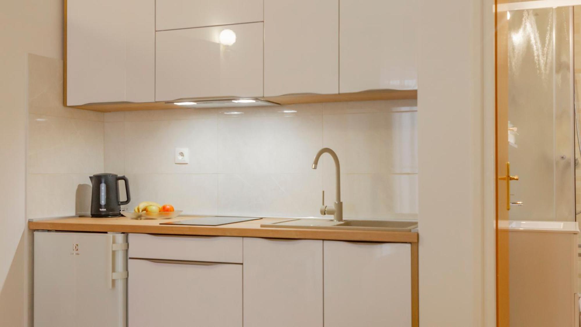 Baska Voda Apartments - Steps From The Beach, Free Parking, Central Location Esterno foto